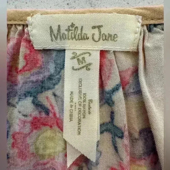 Matilda Jane Floral Kaia Peasant Top Size Medium Womens Boho Blouse Lace Detail - Picture 6 of 12